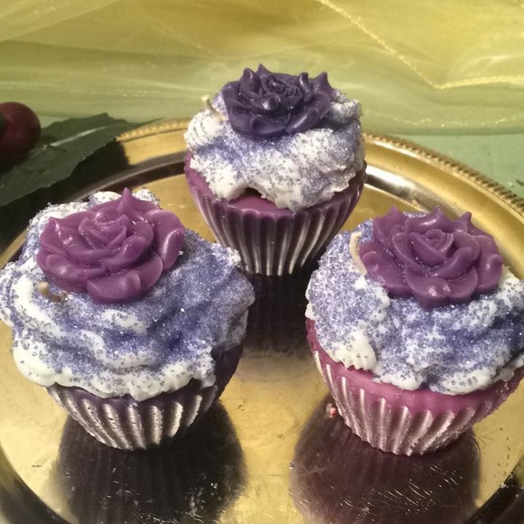 Cupcake candles - Picture 2 of 4